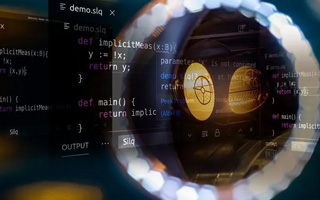 如皋 api php源码,下载的php源码怎么运行呢？